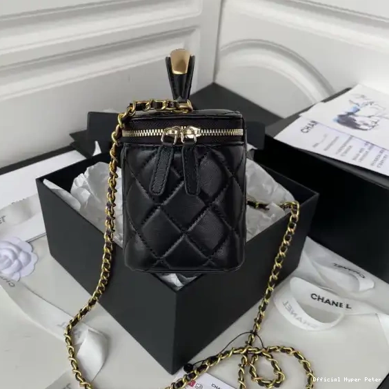 Hyper Peter CHAIN CHANEL WITH VANITY 0706